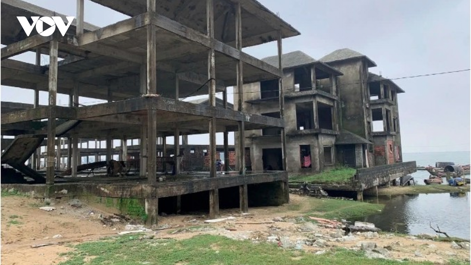 Government leader: Accepting losses as tuition fee to resolve stalled projects